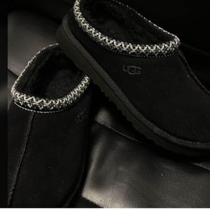 Ugg slippers